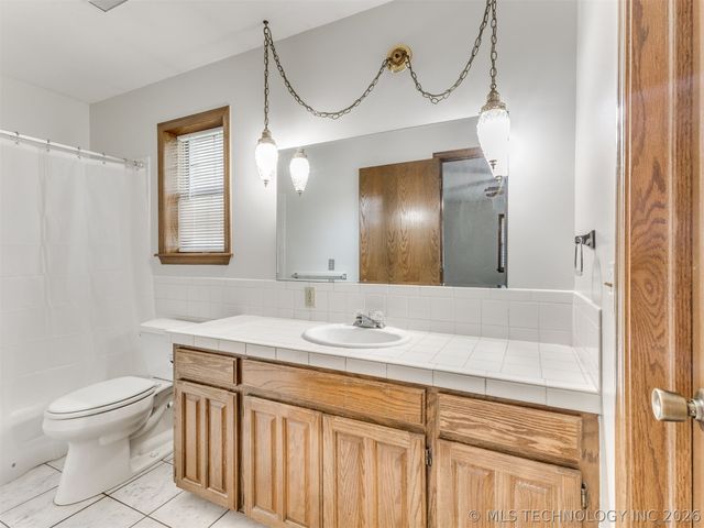 32069 Meadow Lane, Mannford, OK 74044