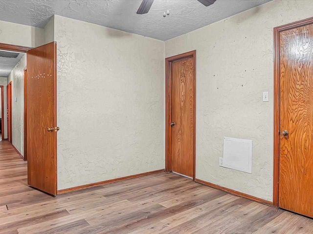 4701 NW Meadowbrook Dr, Lawton, OK 73505