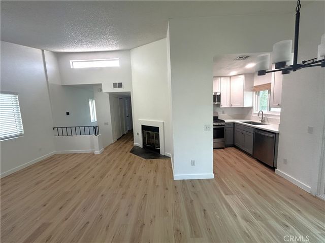 8325 Spring Desert, Rancho Cucamonga, CA 91730