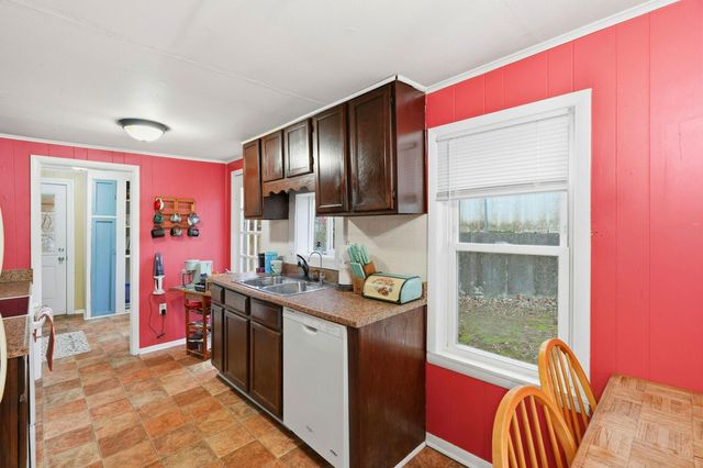 3292 Maple Street, Hollister, MO 65672