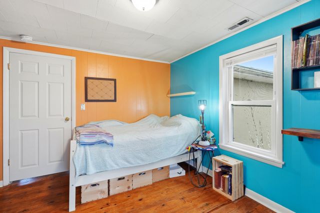 3292 Maple Street, Hollister, MO 65672