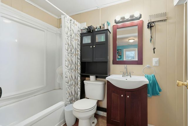 3292 Maple Street, Hollister, MO 65672