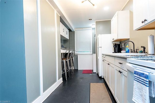 226 E Lebanon Street, Mount Airy, NC 27030
