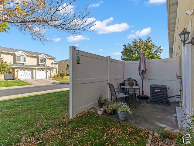 6811 S ETRUSCAN WAY, West Jordan, UT 84084