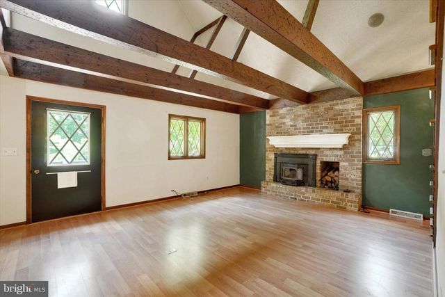 3993 TROUT RUN RD, York, PA 17406