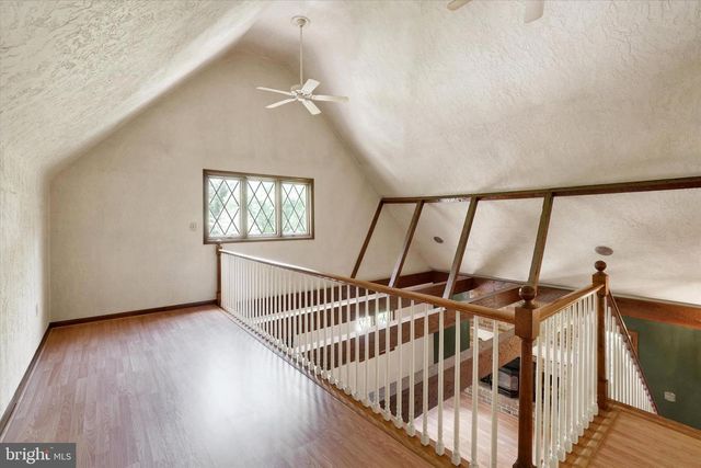 3993 TROUT RUN RD, York, PA 17406