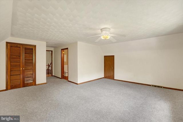 3993 TROUT RUN RD, York, PA 17406