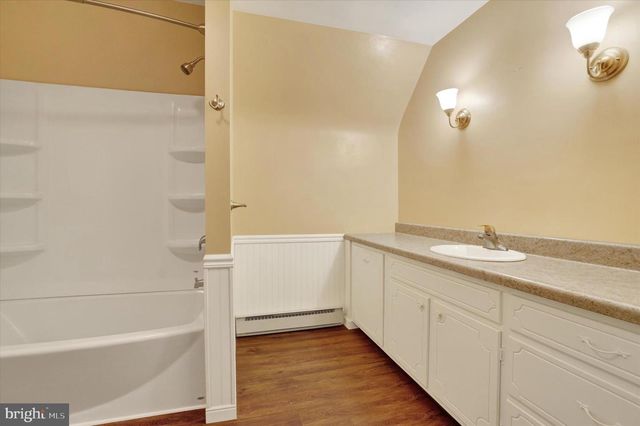 3993 TROUT RUN RD, York, PA 17406