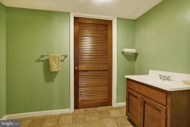 3993 TROUT RUN RD, York, PA 17406
