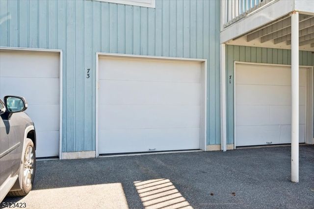 73 Drake Ln 73, Roxbury Twp., NJ 07852