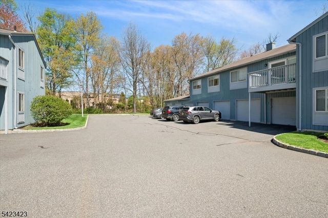 73 Drake Ln 73, Roxbury Twp., NJ 07852