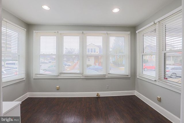 8 IRVING PL, Baltimore, MD 21208