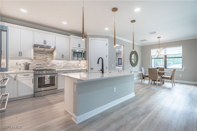 6754 Pennyroyal DR, Naples, FL 34114