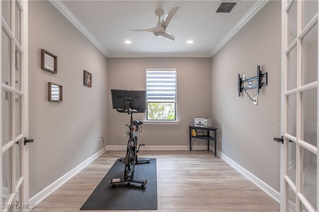 6754 Pennyroyal DR, Naples, FL 34114