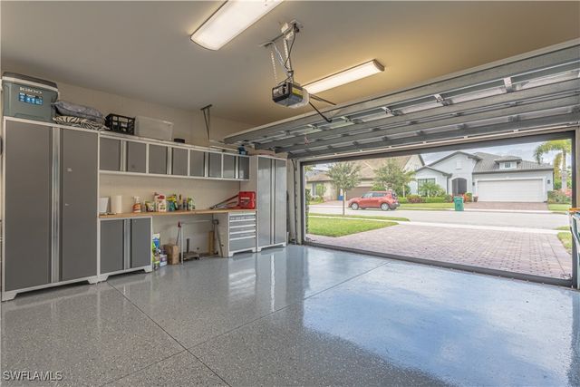 6754 Pennyroyal DR, Naples, FL 34114