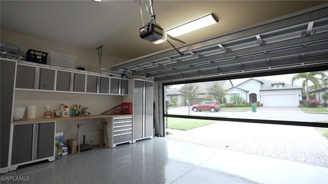 6754 Pennyroyal DR, Naples, FL 34114