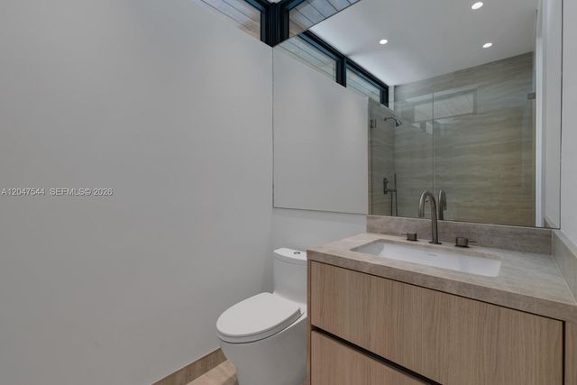 1099 NE 4th Avenue, Boca Raton, FL 33432