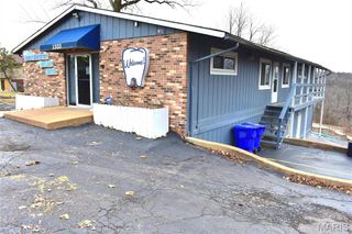 1333 W Outer 21 Road, Arnold, MO 63010
