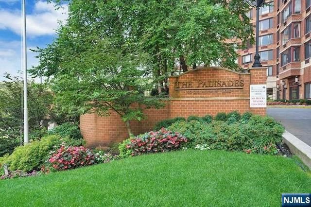 100 Old Palisade Road 3505, Fort Lee, NJ 07024