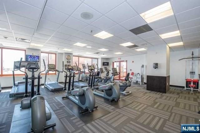 100 Old Palisade Road 3505, Fort Lee, NJ 07024