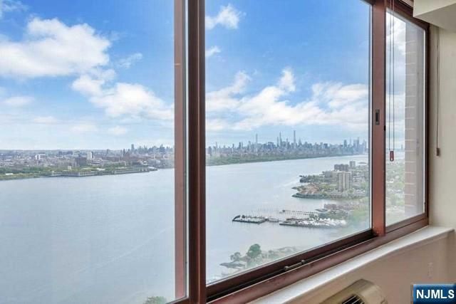 100 Old Palisade Road 3505, Fort Lee, NJ 07024