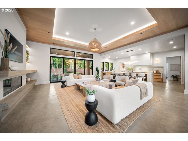 1408 Nw 158TH St, Vancouver, WA 98685