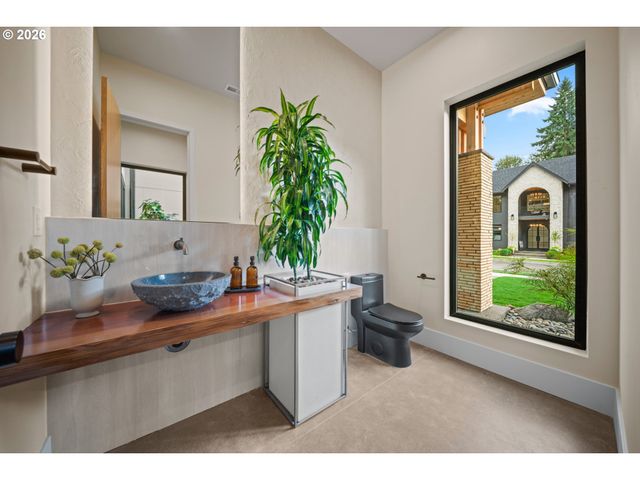 1408 Nw 158TH St, Vancouver, WA 98685