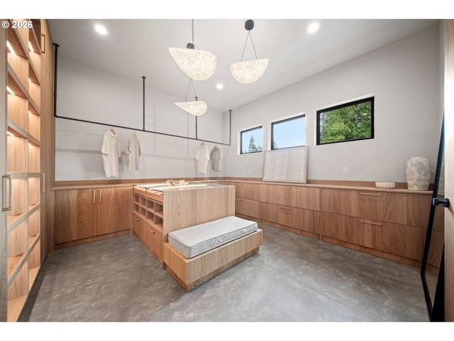 1408 Nw 158TH St, Vancouver, WA 98685