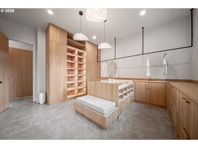 1408 Nw 158TH St, Vancouver, WA 98685