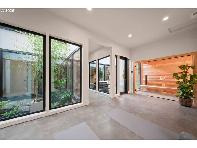 1408 Nw 158TH St, Vancouver, WA 98685