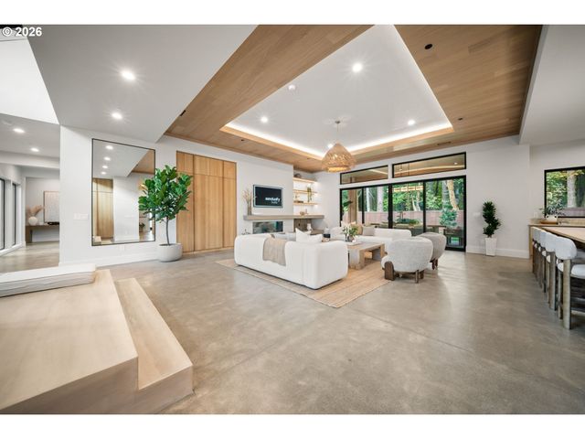 1408 Nw 158TH St, Vancouver, WA 98685