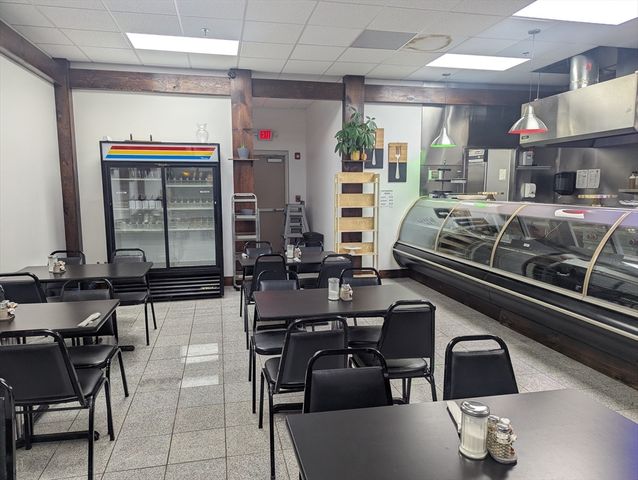 679 Washington St, Attleboro, MA 02703