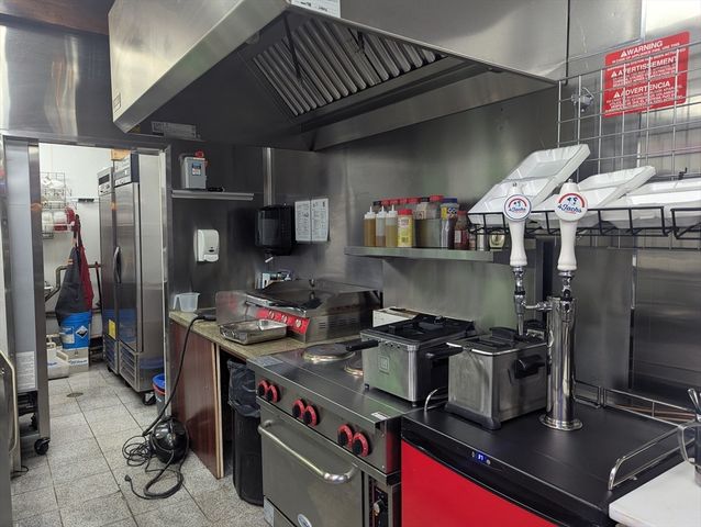 679 Washington St, Attleboro, MA 02703