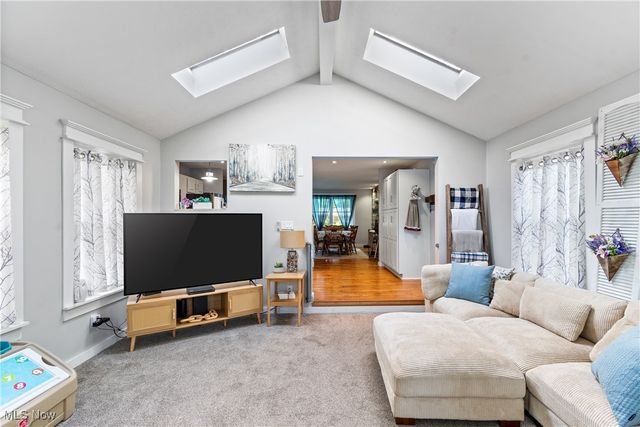 6407 Southview Drive, New Franklin, OH 44216