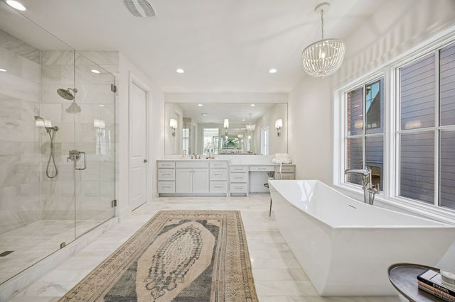 9514 Still Creek Lane, Dallas, TX 75238