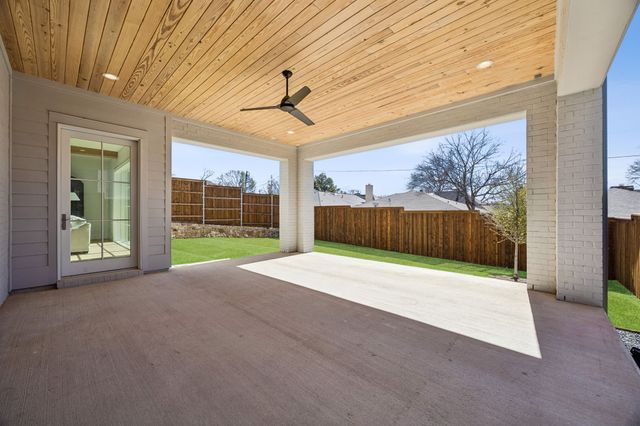 9514 Still Creek Lane, Dallas, TX 75238