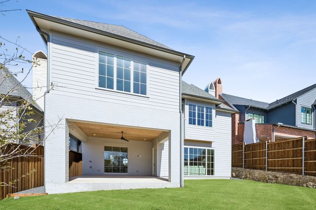 9514 Still Creek Lane, Dallas, TX 75238