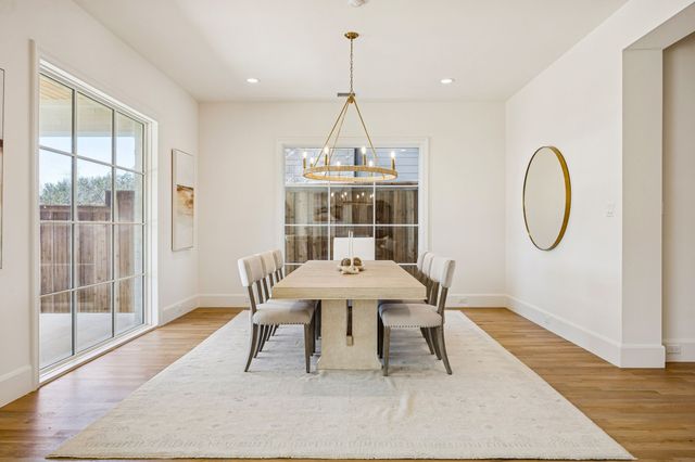 9514 Still Creek Lane, Dallas, TX 75238