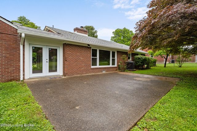 32 Narwood Dr, Jeffersontown, KY 40299