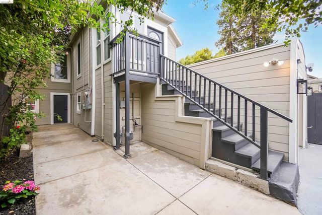 1812 Woolsey St, Berkeley, CA 94703