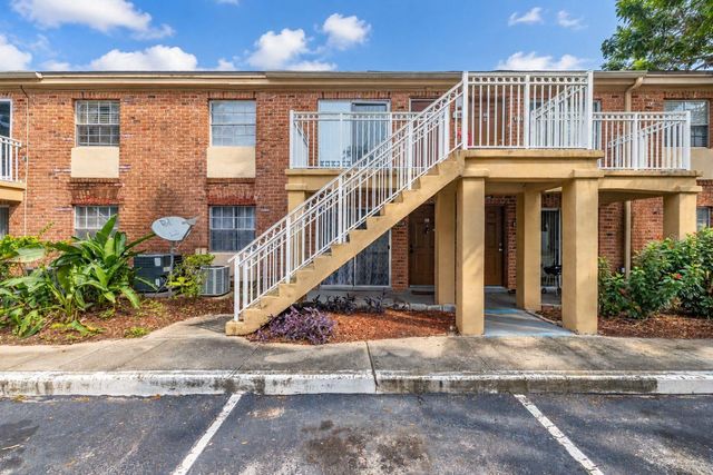 484 BANYON TREE CIRCLE 100, Maitland, FL 32751