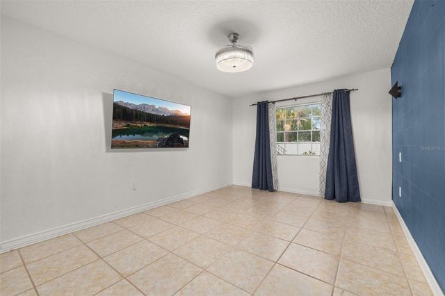 484 BANYON TREE CIRCLE 100, Maitland, FL 32751