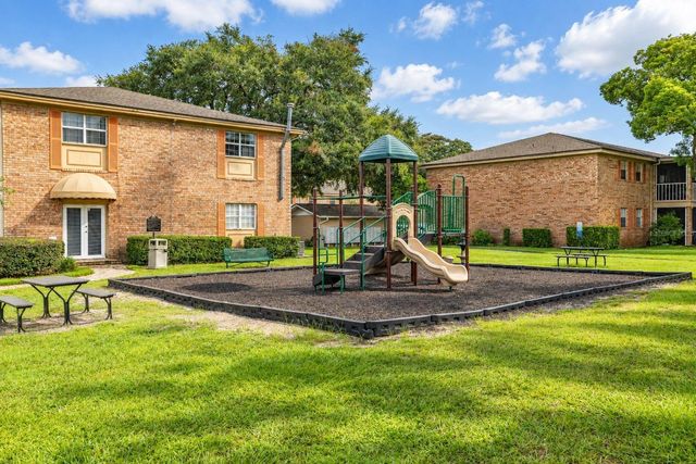 484 BANYON TREE CIRCLE 100, Maitland, FL 32751