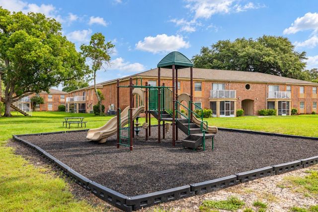 484 BANYON TREE CIRCLE 100, Maitland, FL 32751