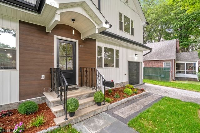 1676 Irene Ct, Teaneck Twp., NJ 07666