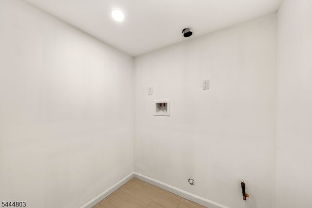 1676 Irene Ct, Teaneck Twp., NJ 07666