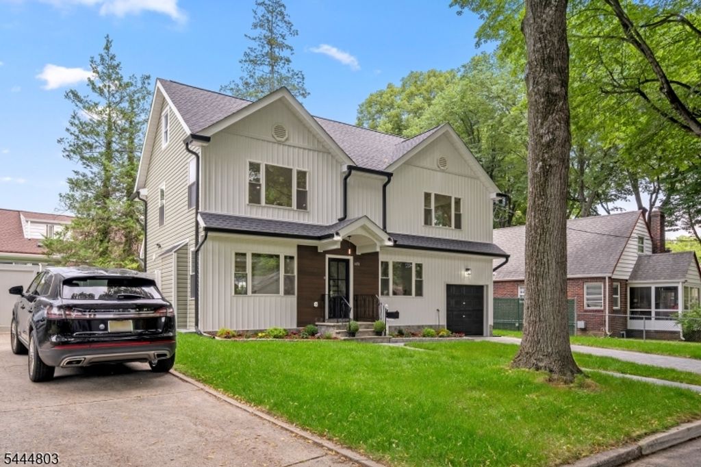 1676 Irene Ct, Teaneck Twp., NJ 07666 — photo 2