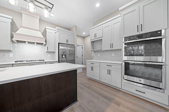 8556 Carberry Lane, Roscoe, IL 61073