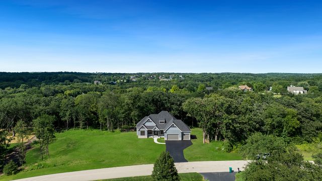 8556 Carberry Lane, Roscoe, IL 61073