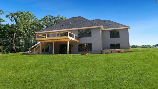 8556 Carberry Lane, Roscoe, IL 61073